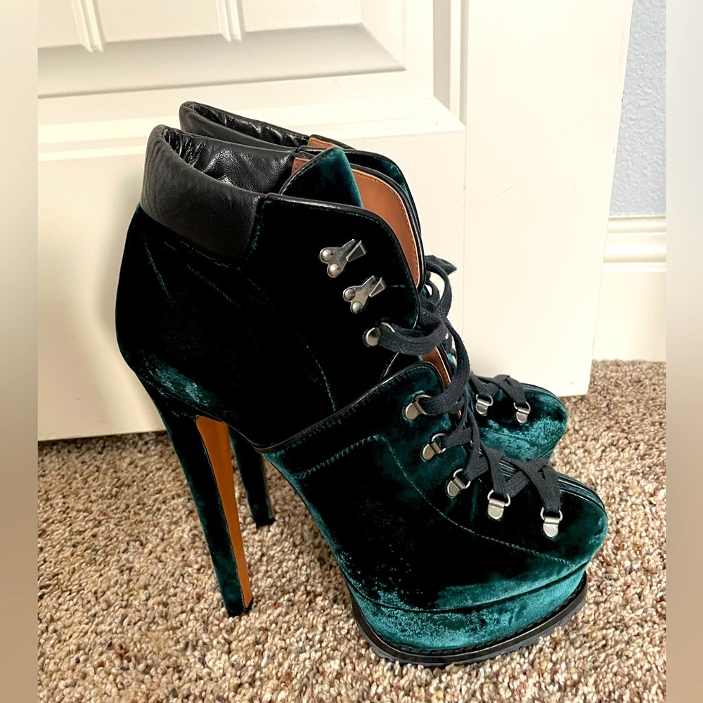 Alaia Emerald Green Lace-up Boots